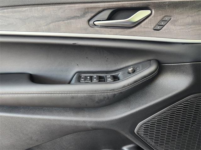 new 2025 Jeep Grand Cherokee L car, priced at $43,595