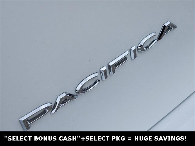 new 2025 Chrysler Pacifica car, priced at $36,420