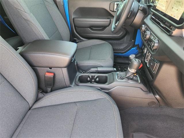 new 2025 Jeep Wrangler car, priced at $37,345
