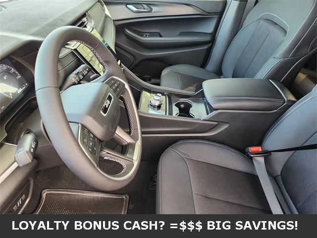 new 2025 Jeep Grand Cherokee car, priced at $36,475