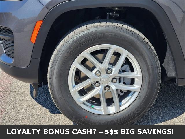new 2025 Jeep Grand Cherokee car, priced at $36,475