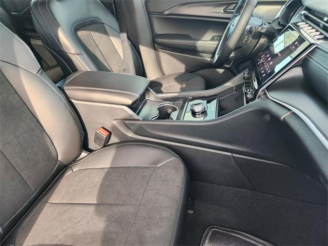 new 2025 Jeep Grand Cherokee L car, priced at $38,830