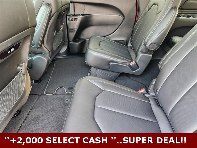 new 2026 Chrysler Pacifica car, priced at $39,235