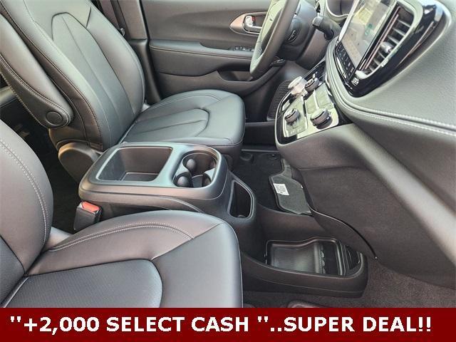 new 2026 Chrysler Pacifica car, priced at $39,235