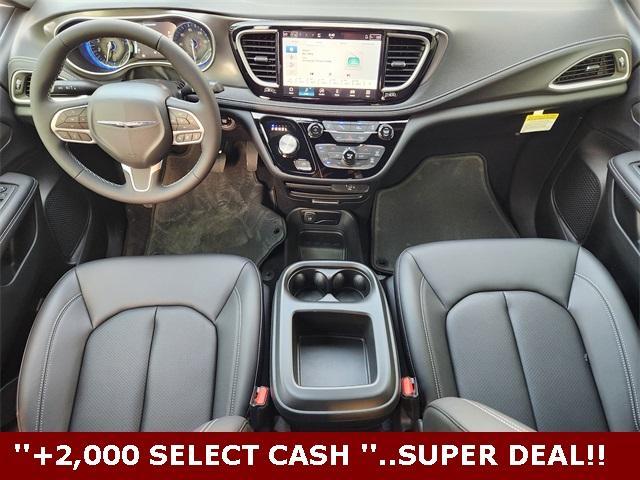 new 2026 Chrysler Pacifica car, priced at $39,235