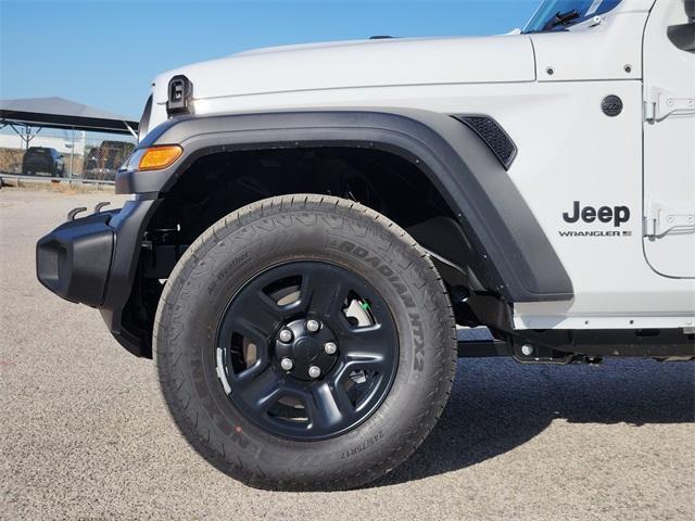 new 2025 Jeep Wrangler car, priced at $37,485