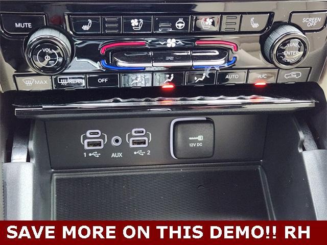 new 2025 Jeep Grand Cherokee car, priced at $46,655