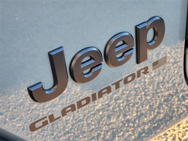 new 2025 Jeep Gladiator car, priced at $37,185