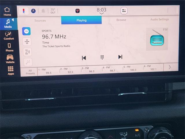 new 2025 Jeep Gladiator car, priced at $37,185