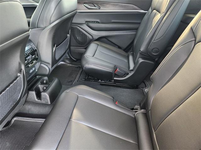 new 2025 Jeep Grand Cherokee L car, priced at $47,212