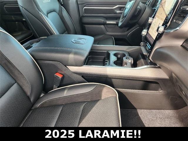 new 2025 Ram 1500 car, priced at $55,702