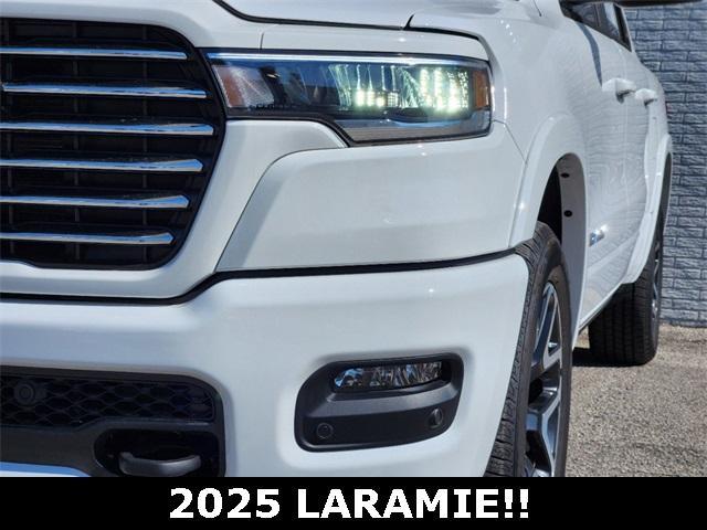 new 2025 Ram 1500 car, priced at $55,702