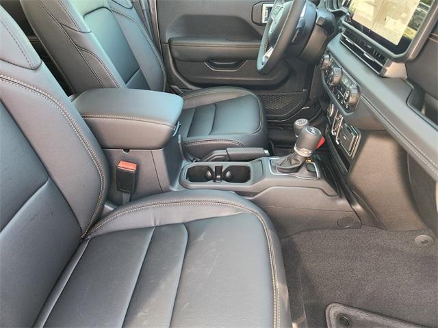 new 2025 Jeep Wrangler car, priced at $51,785