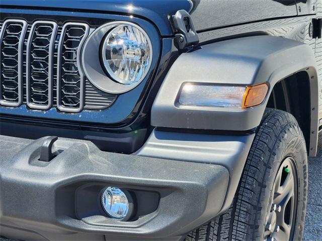 new 2025 Jeep Wrangler car, priced at $37,080