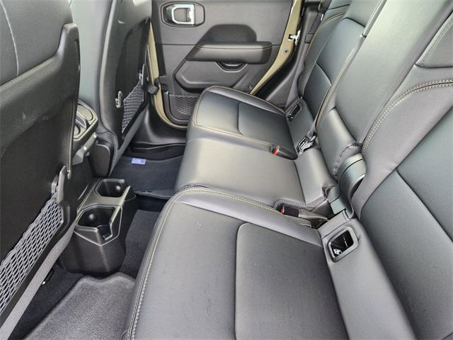 new 2025 Jeep Gladiator car, priced at $45,719