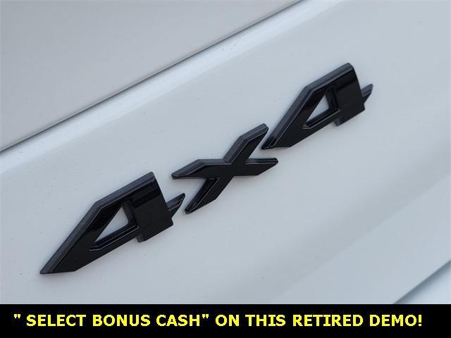 new 2025 Jeep Grand Cherokee car, priced at $39,635