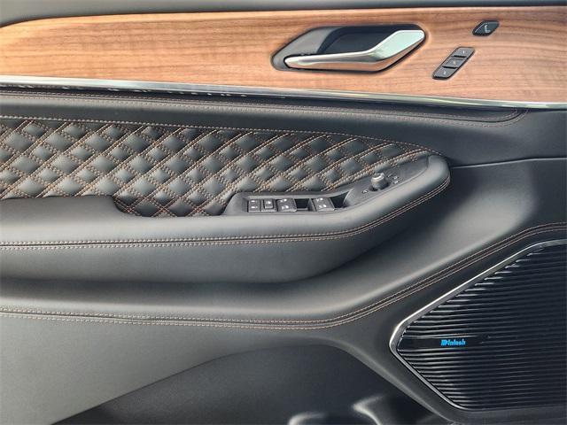 new 2025 Jeep Grand Cherokee L car, priced at $64,060