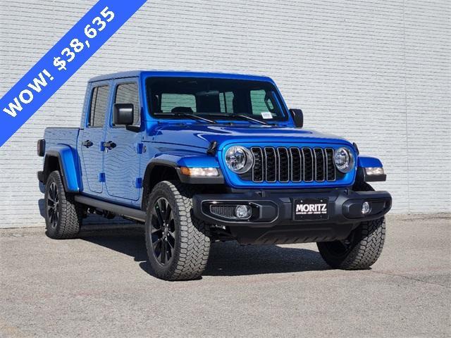 new 2025 Jeep Gladiator car, priced at $38,635