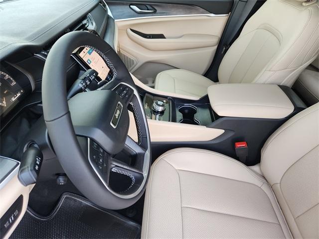 new 2025 Jeep Grand Cherokee L car, priced at $50,165