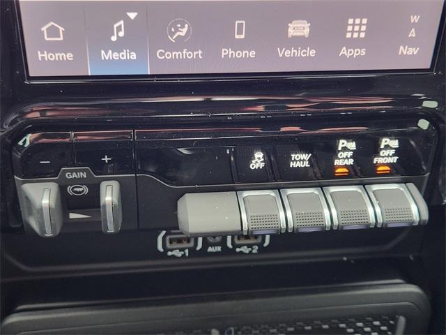 new 2025 Ram 2500 car, priced at $64,100