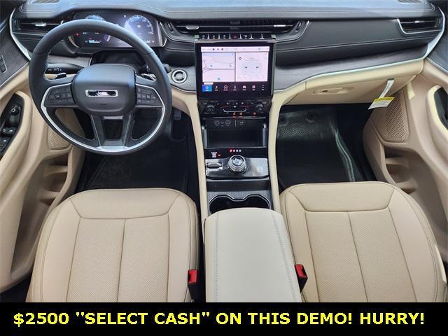 new 2025 Jeep Grand Cherokee L car, priced at $49,460