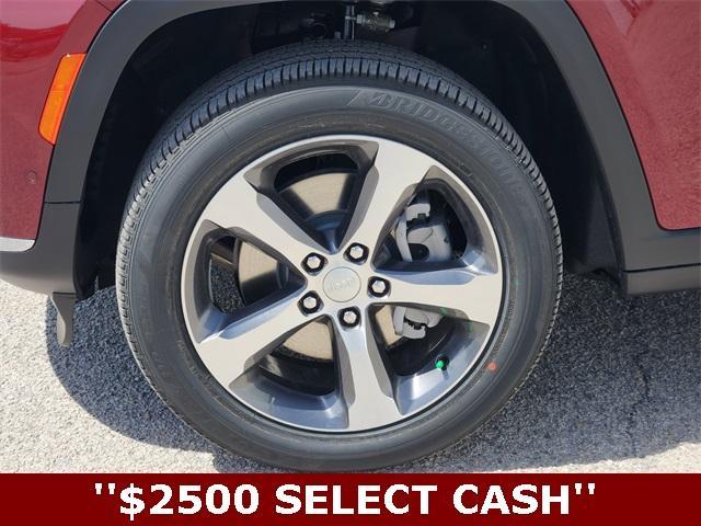 new 2025 Jeep Grand Cherokee L car, priced at $46,572