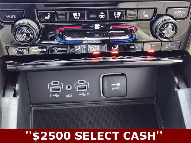 new 2025 Jeep Grand Cherokee L car, priced at $46,572
