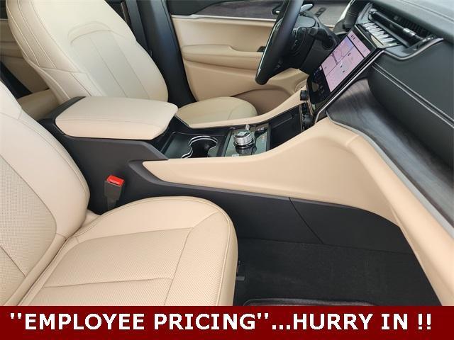 new 2025 Jeep Grand Cherokee L car, priced at $53,960