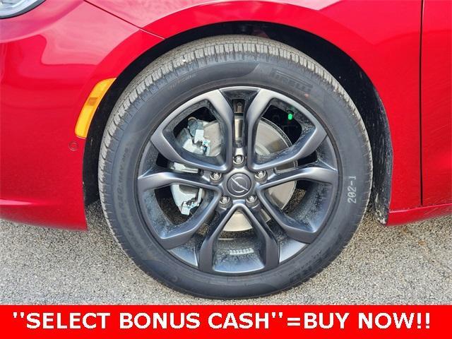 new 2026 Chrysler Pacifica car, priced at $39,880