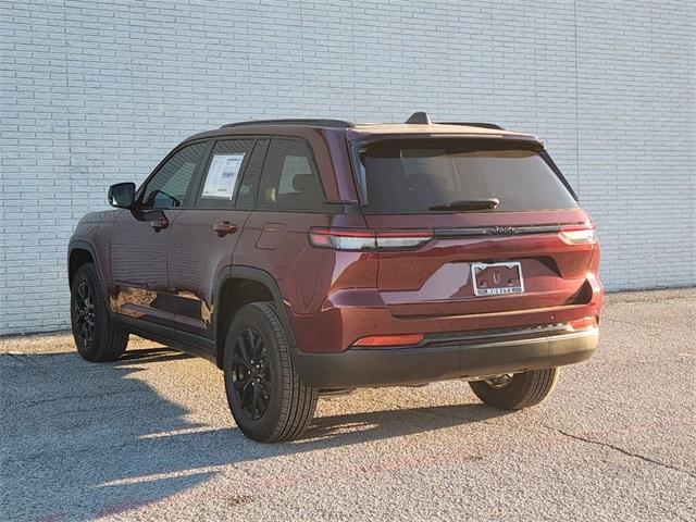 new 2024 Jeep Grand Cherokee car, priced at $36,530