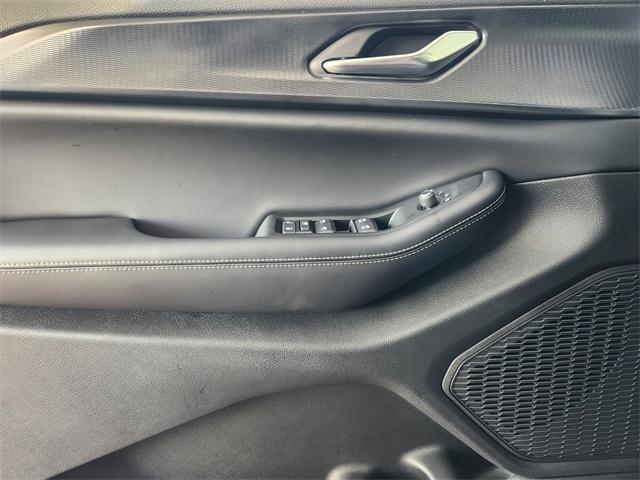 new 2025 Jeep Grand Cherokee car, priced at $38,330