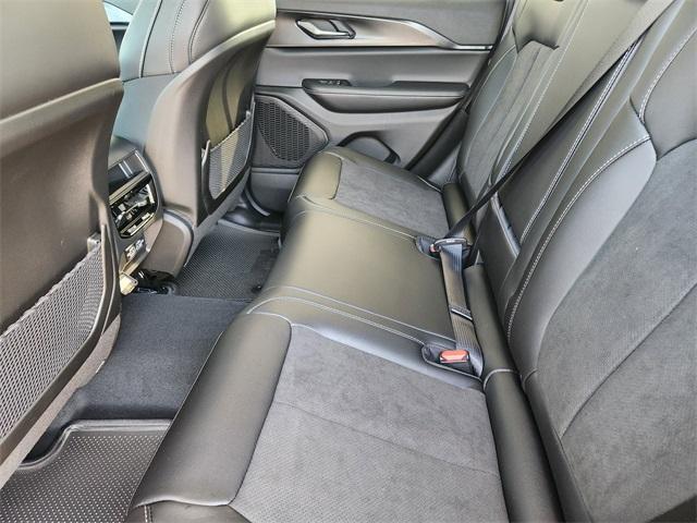 new 2025 Jeep Grand Cherokee car, priced at $38,330