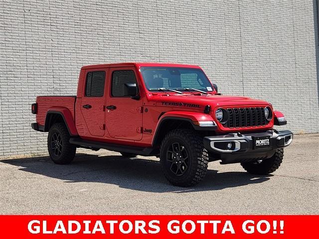 new 2025 Jeep Gladiator car, priced at $42,435