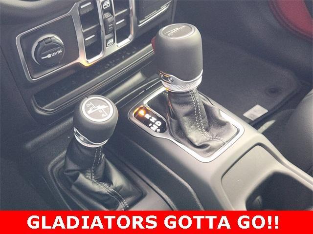 new 2025 Jeep Gladiator car, priced at $42,435