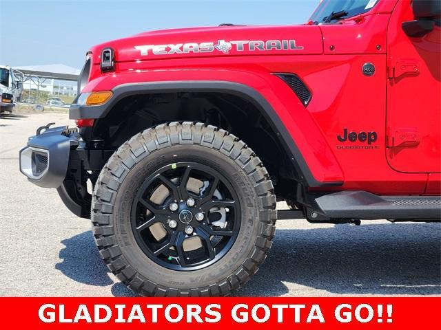 new 2025 Jeep Gladiator car, priced at $42,435