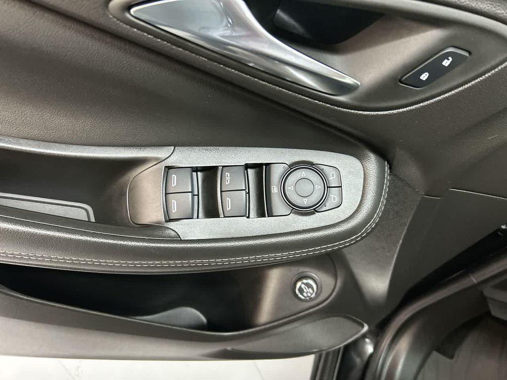 used 2023 Buick Encore GX car, priced at $24,900