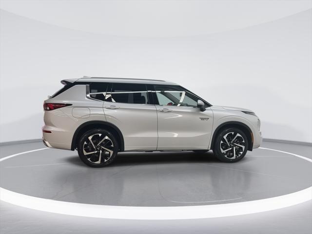 new 2025 Mitsubishi Outlander PHEV car, priced at $46,040