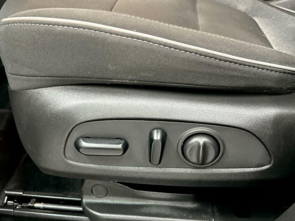 used 2023 Chevrolet TrailBlazer car, priced at $21,900