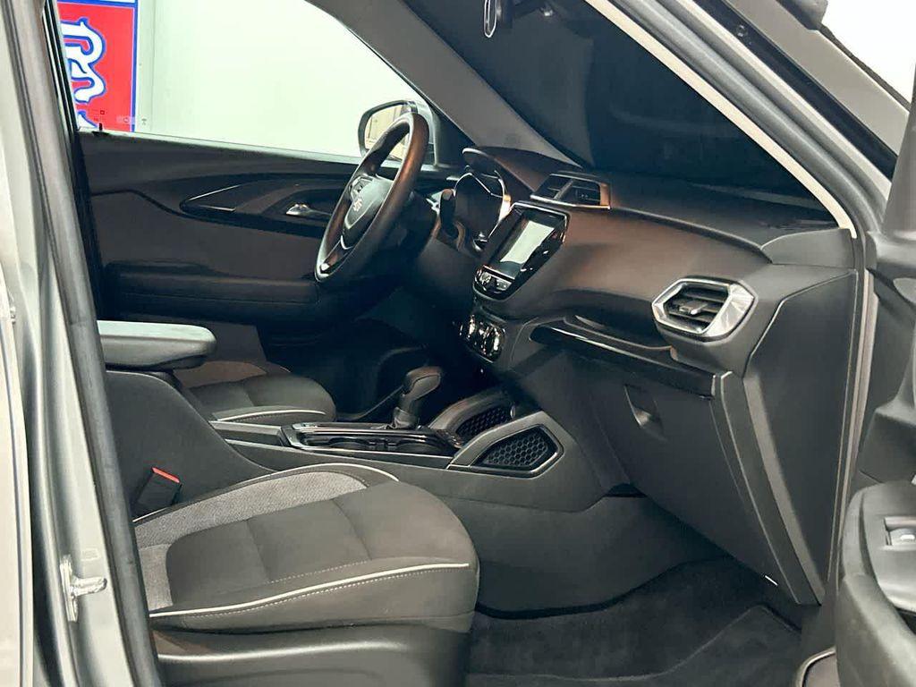 used 2023 Chevrolet TrailBlazer car, priced at $21,900