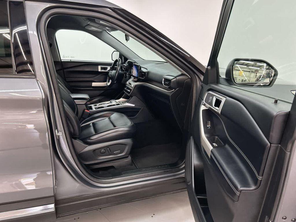 used 2021 Ford Explorer car, priced at $26,900