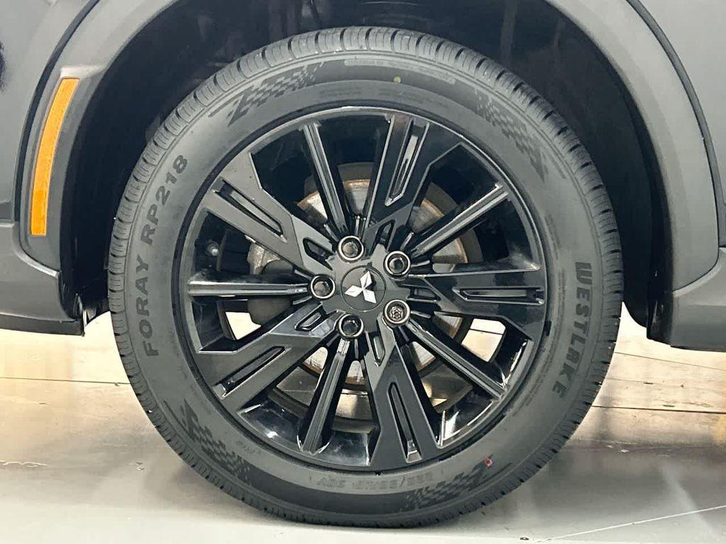 used 2023 Mitsubishi Eclipse Cross car, priced at $19,900