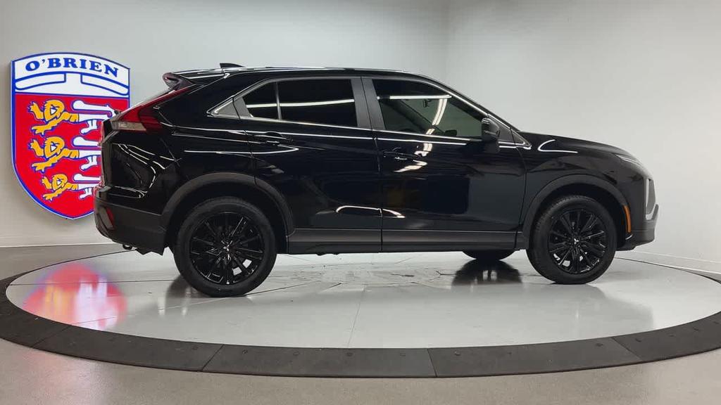 used 2023 Mitsubishi Eclipse Cross car, priced at $19,900