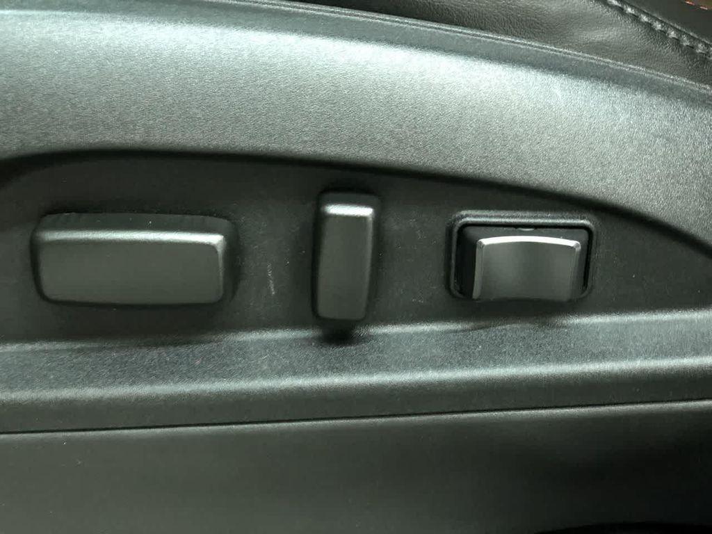 used 2015 Chevrolet Equinox car, priced at $10,900