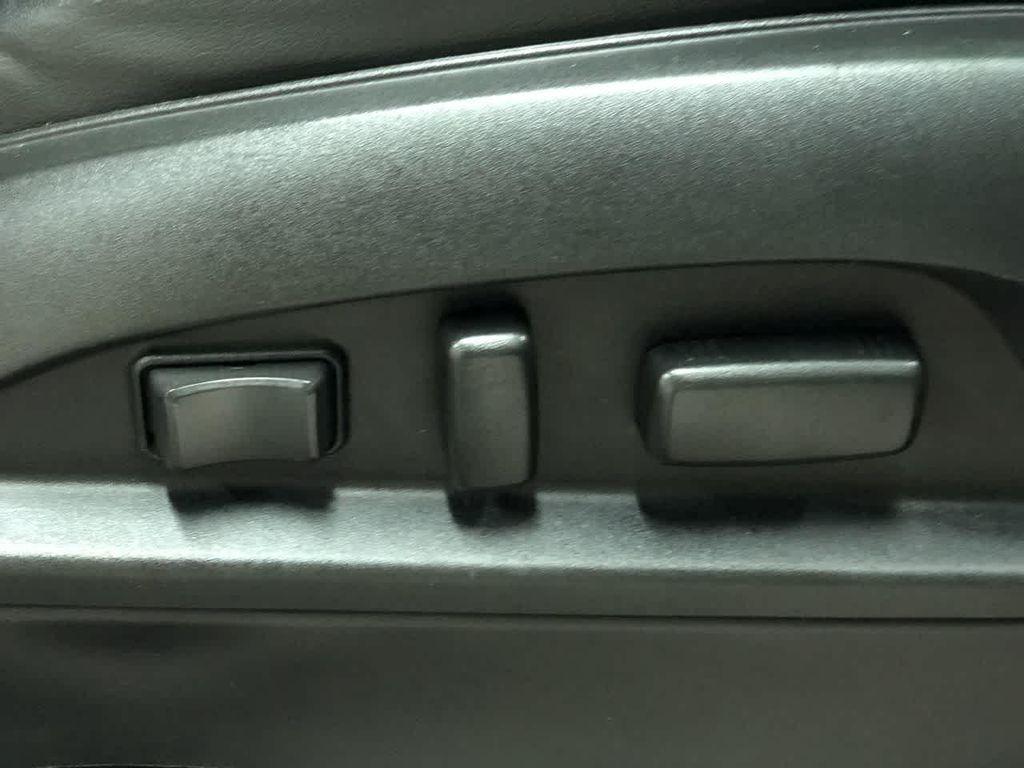 used 2015 Chevrolet Equinox car, priced at $10,900