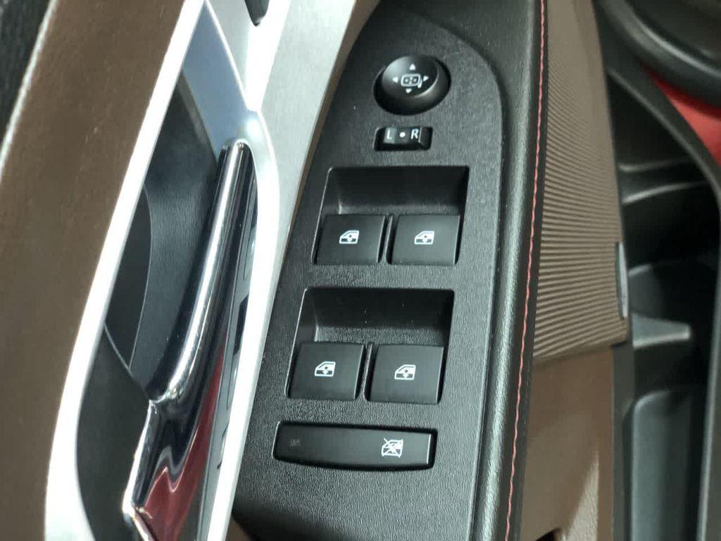 used 2015 Chevrolet Equinox car, priced at $10,900