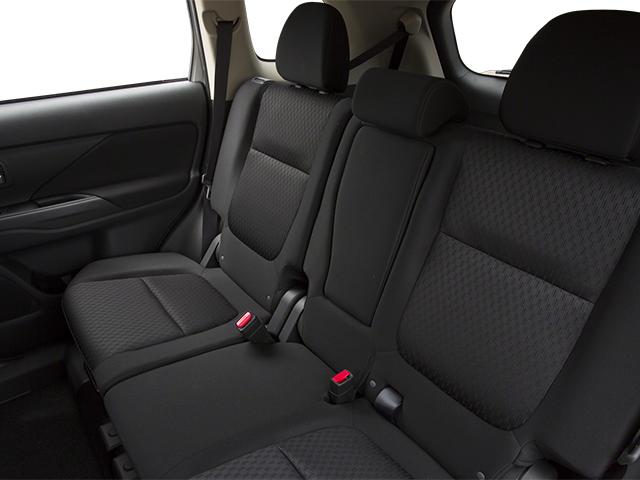 used 2014 Mitsubishi Outlander car, priced at $11,900