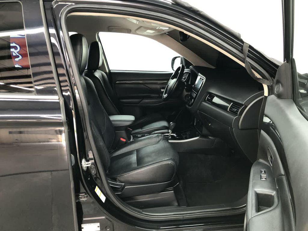 used 2017 Mitsubishi Outlander car, priced at $11,900