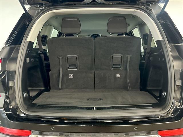 used 2023 Jeep Grand Cherokee L car, priced at $30,900