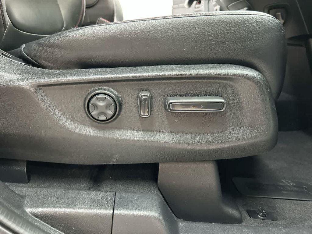 used 2023 Honda Odyssey car, priced at $41,900