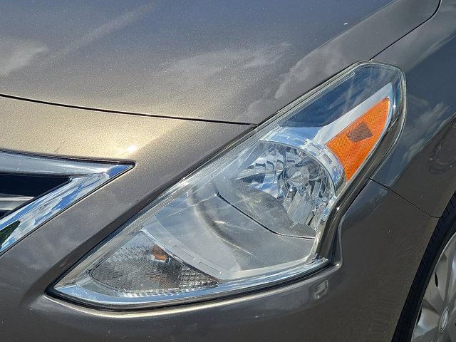 used 2015 Nissan Versa car